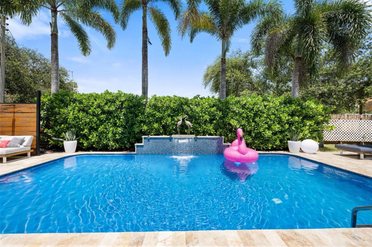 Palms Retreat! Giant Heated Pool-Hottub-Firepit-5Min2Beach-Pets-Ev Chgr Fort Lauderdale Exterior photo