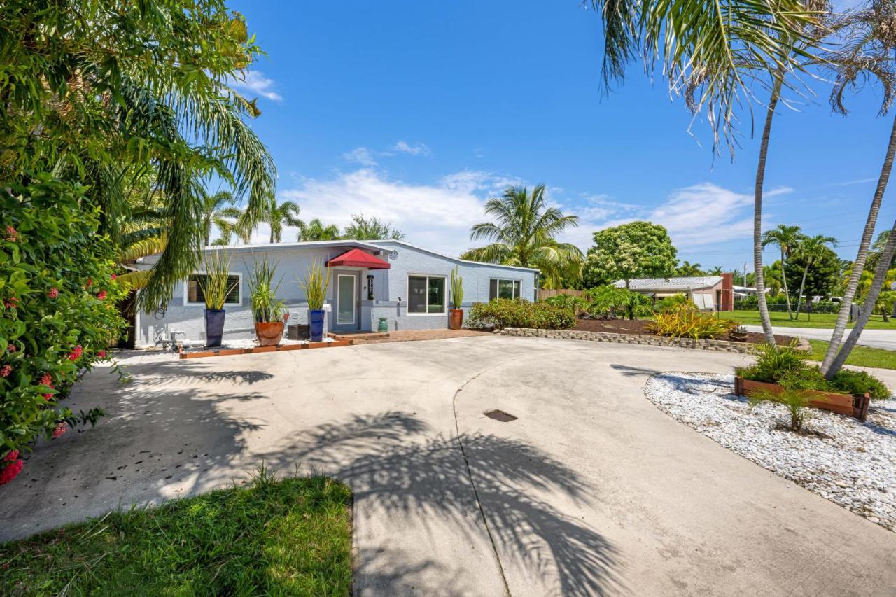 Palms Retreat! Giant Heated Pool-Hottub-Firepit-5Min2Beach-Pets-Ev Chgr Fort Lauderdale Exterior photo