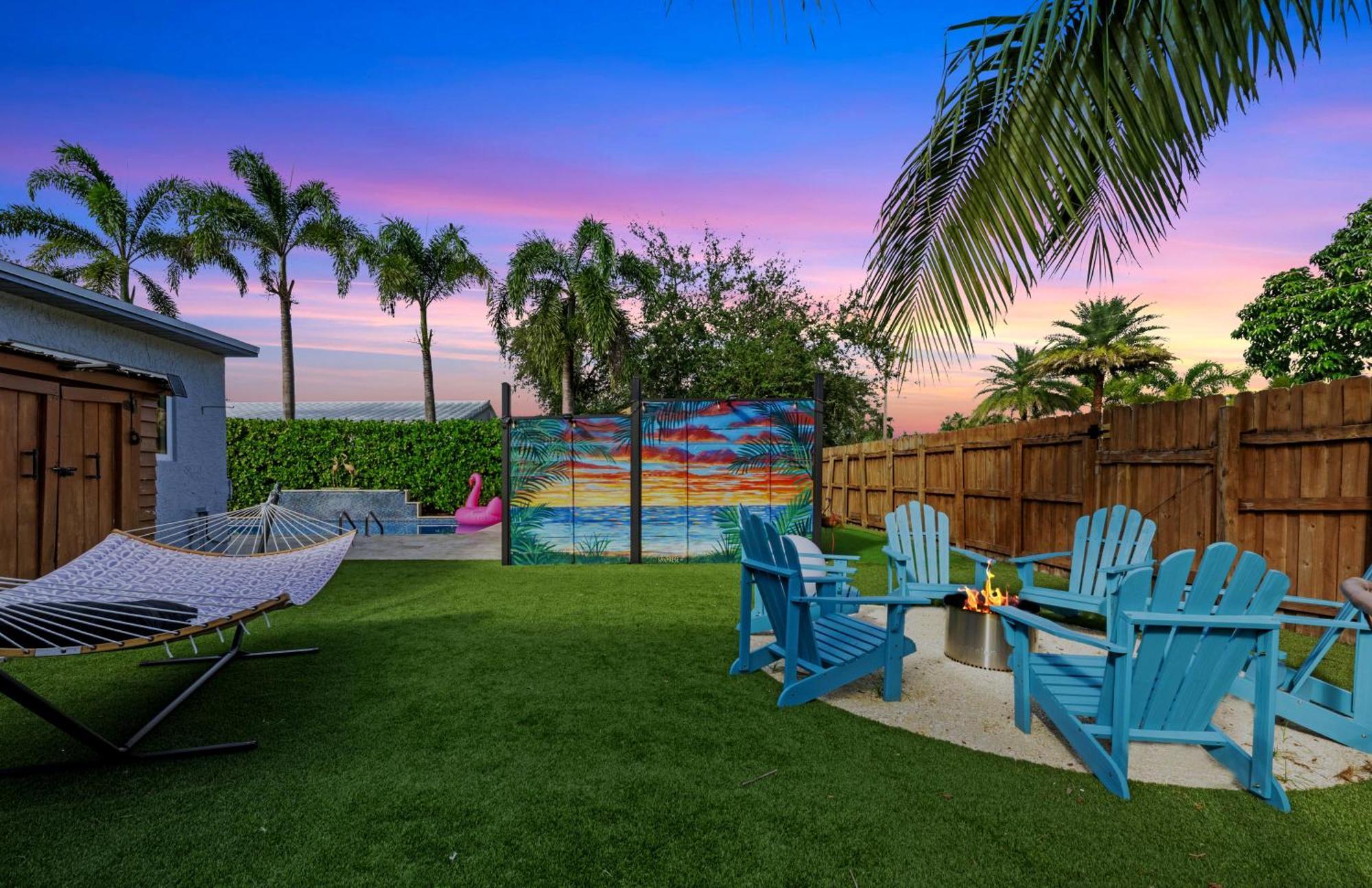Palms Retreat! Giant Heated Pool-Hottub-Firepit-5Min2Beach-Pets-Ev Chgr Fort Lauderdale Exterior photo